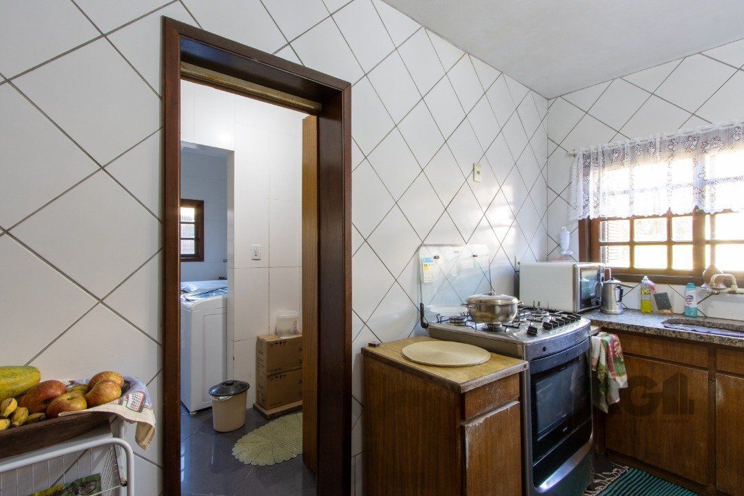 Casa para Venda - 300m², 3 dormitórios, sendo 1 suites, 4 vagas - Tristeza — foto 18