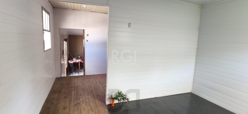 Casa para Venda com 2 dormitórios e 2 vagas no bairro Hípica — foto 6