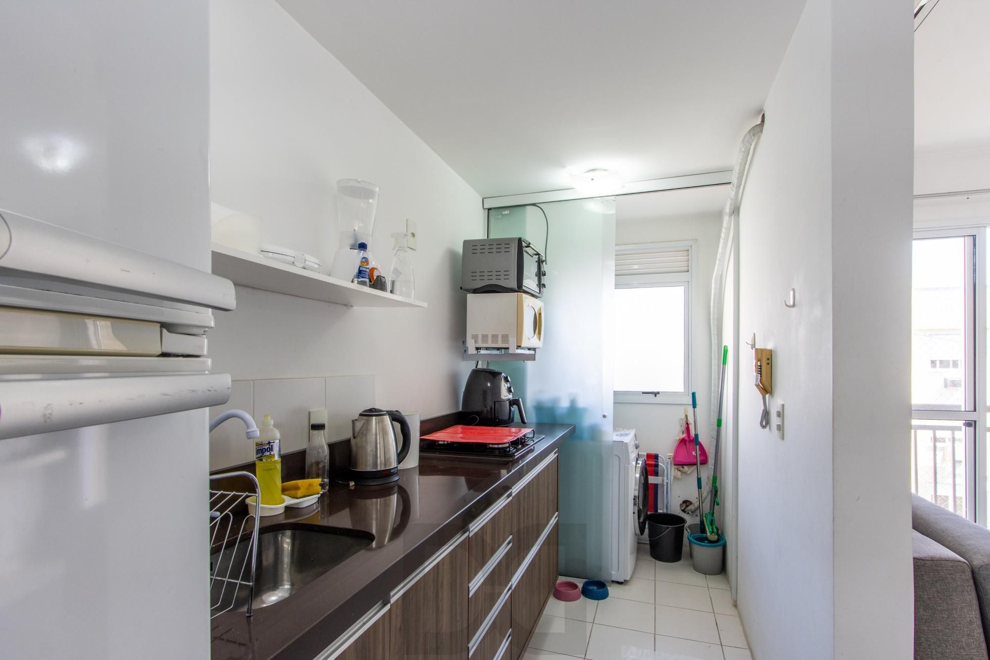 Apto 2 dorm na Tristeza desocupado — foto 10