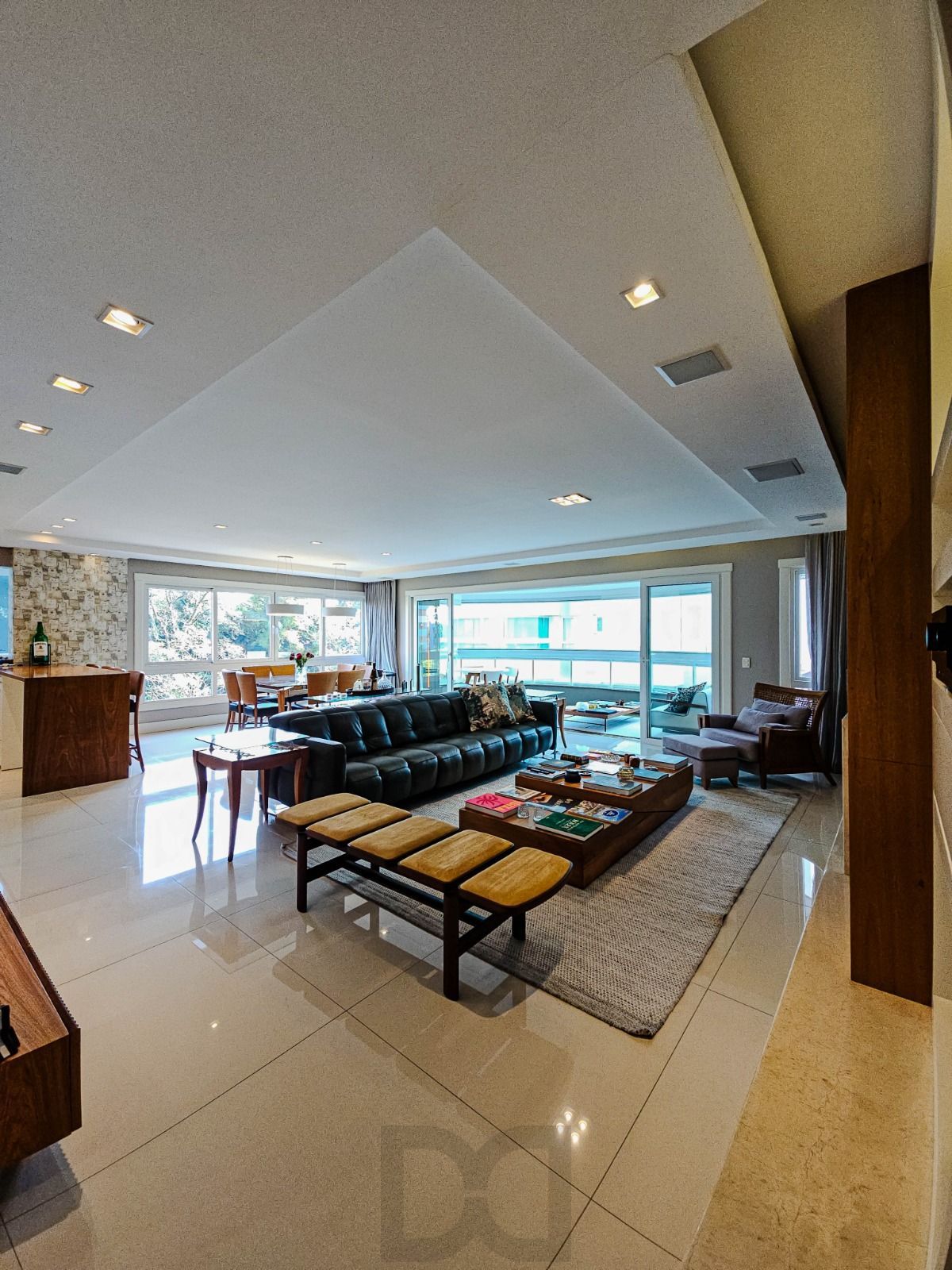 Apartamento com 202m², 3 suítes, lareira, churrasqueira, 3 vagas, infraestrutura completa, no Bela Vista. — foto 2