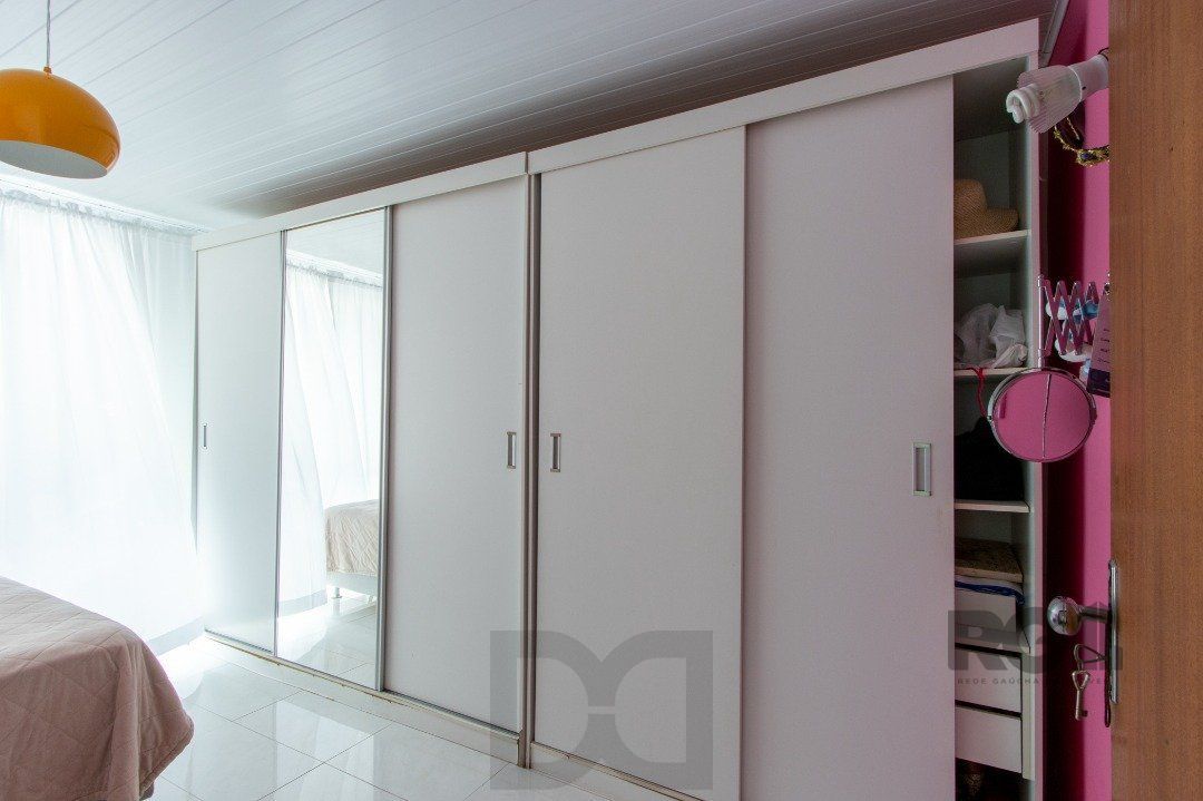 Casa, 5 dormitórios, sendo 1 suíte, 312m² privativos, 8 vagas - Bairro Vila Nova — foto 38