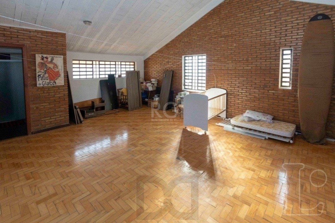 Casa para Venda - 349m², 4 dormitórios, sendo 1 suites, 3 vagas - Tristeza — foto 33
