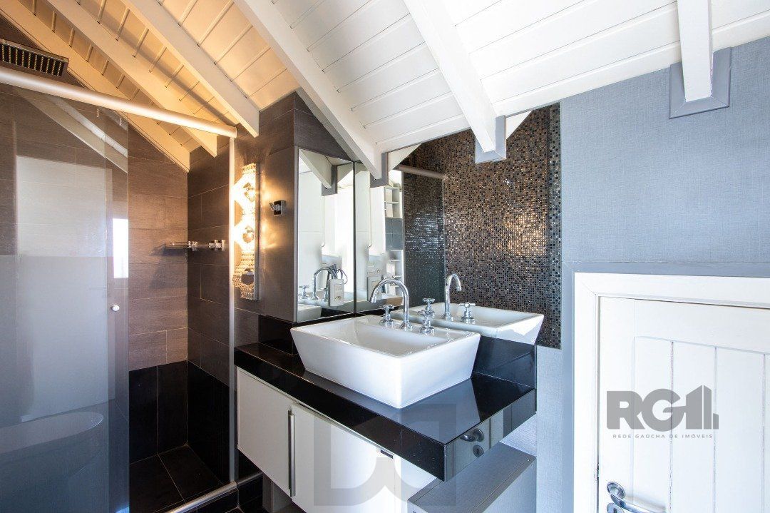Casa Condominio para Venda - 384.33m², 3 dormitórios, sendo 1 suites, 3 vagas - Cristal — foto 42