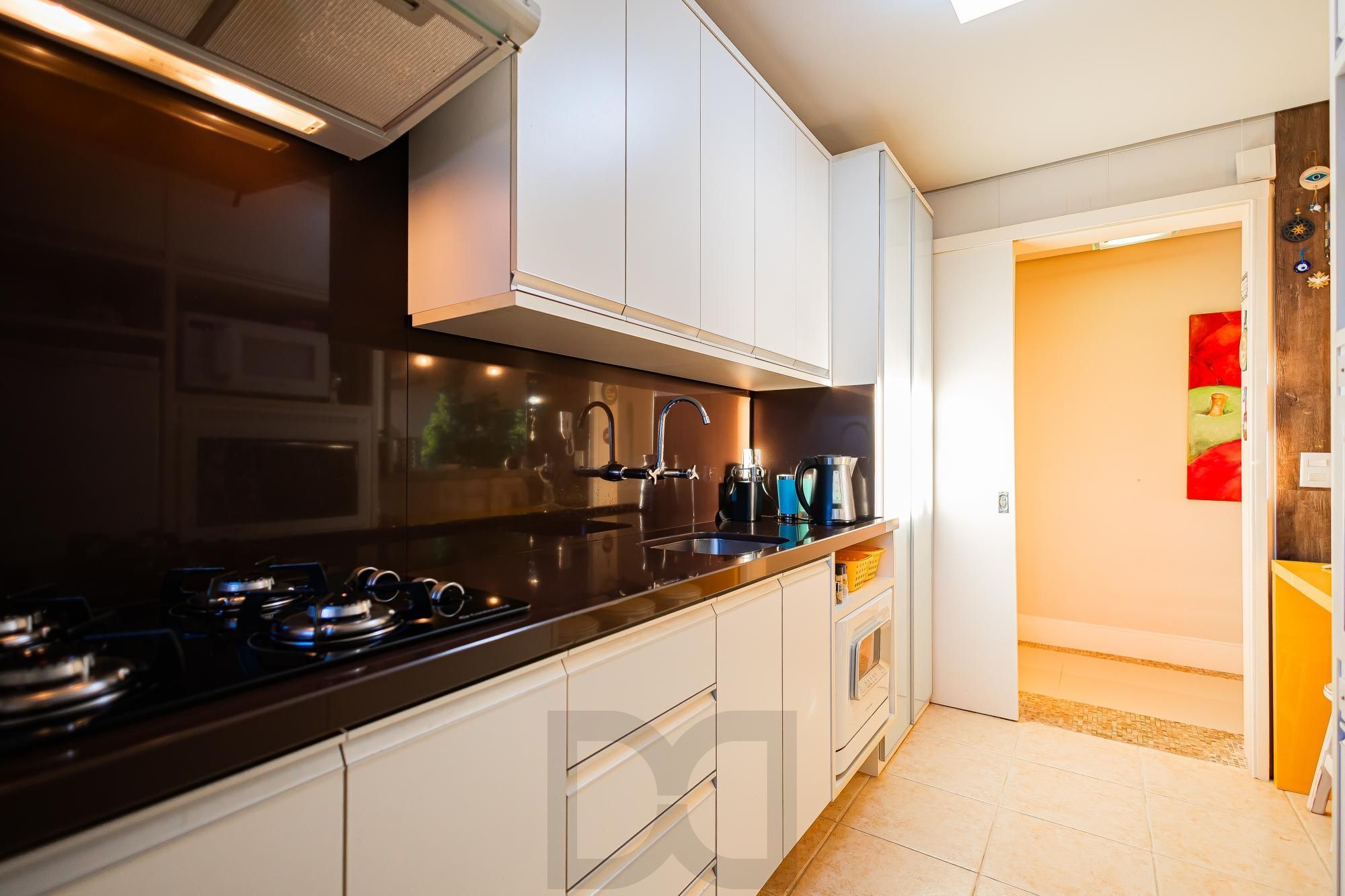 Apartamento de 97m² privativos com 3 dormitórios e 2 vagas — foto 13