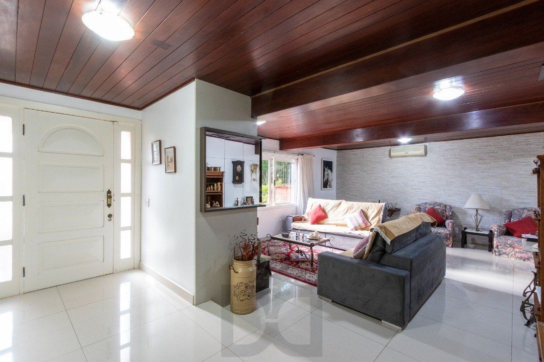 Casa para Venda - 300m², 4 dormitórios, sendo 2 suites, 4 vagas - Vila Assunção — foto 6