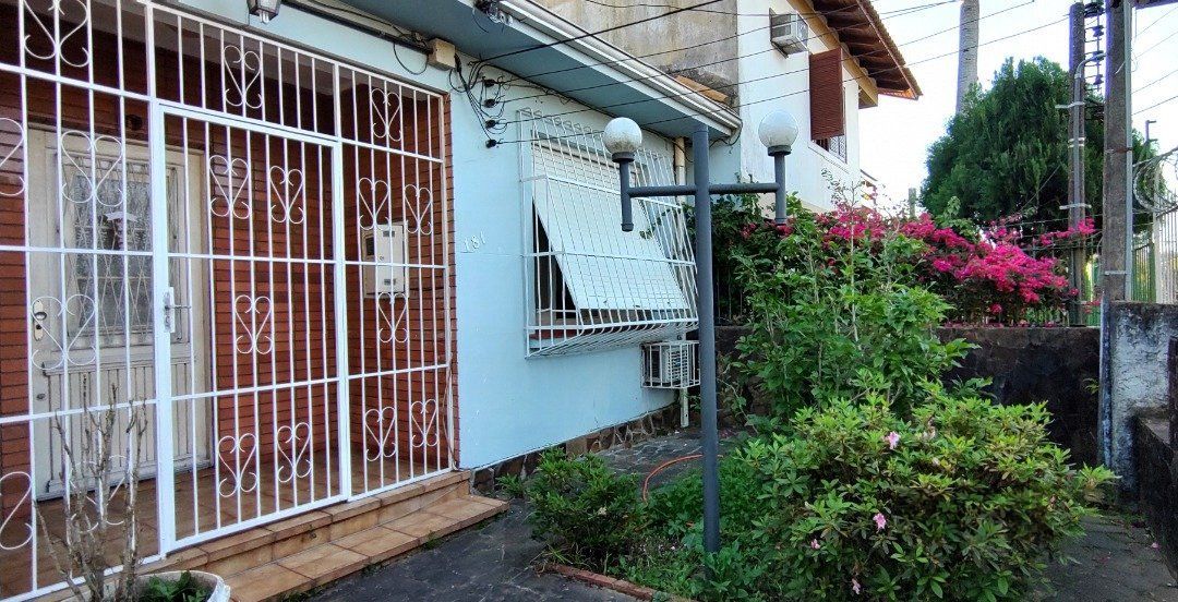 Casa | 3 quartos | 243,93m2 | 8 vagas | Bairro Nonoai — foto 3