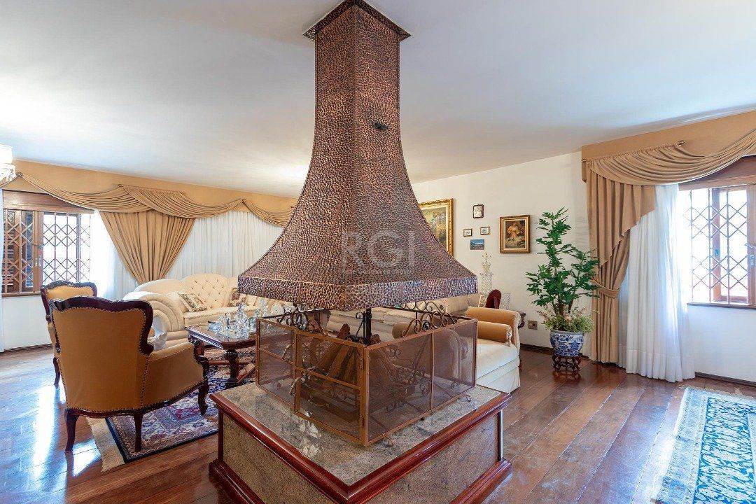 Casa para Venda - 725m², 4 dormitórios, sendo 1 suites, 4 vagas - Vila Assunção — foto 8