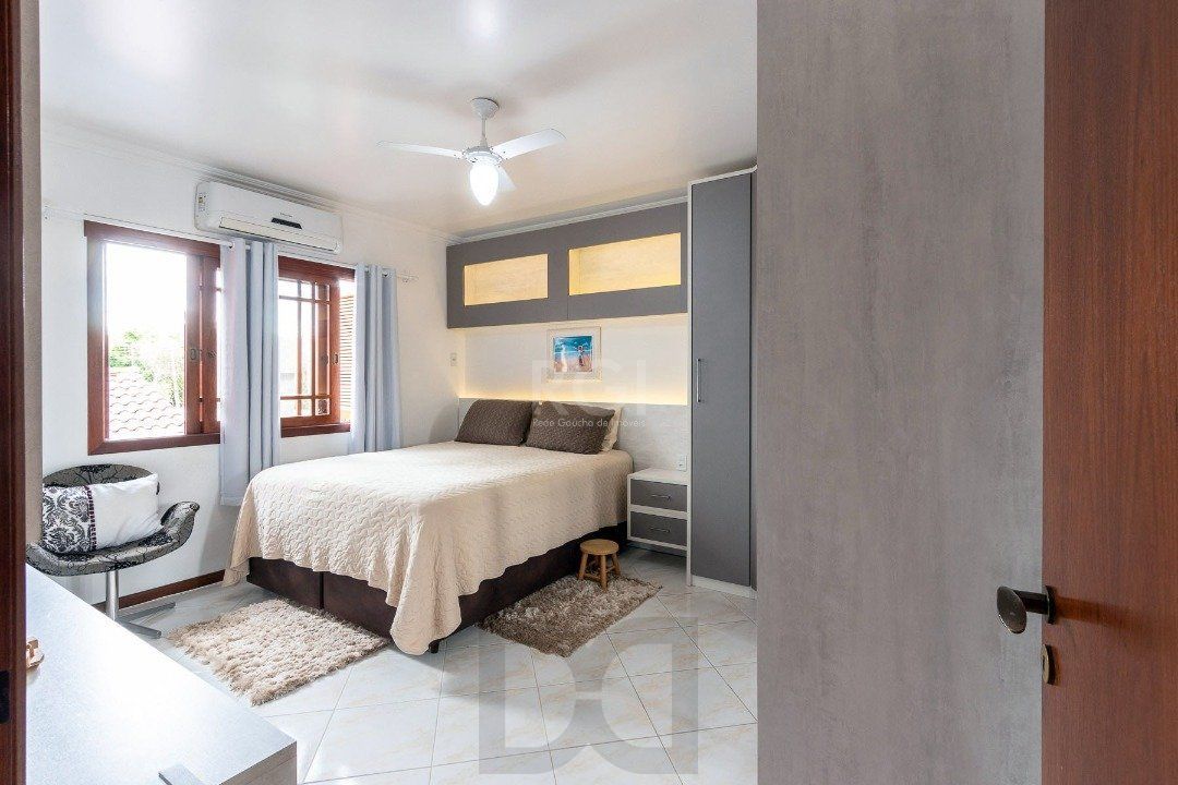 Casa para Venda - 293.76m², 3 dormitórios, sendo 1 suites, 6 vagas - Guarujá — foto 43