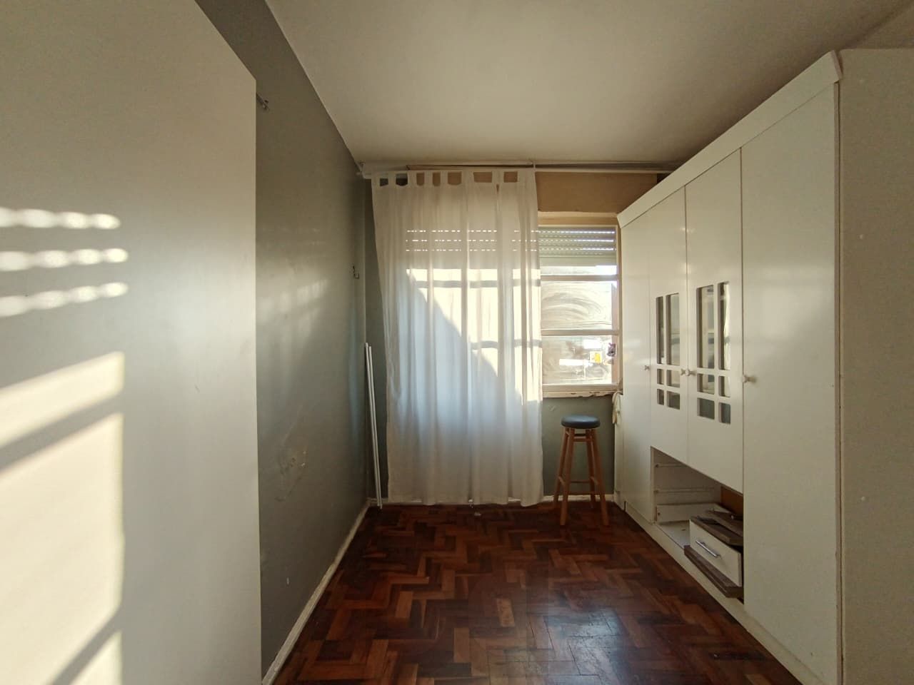 Apartamento de dois dormitórios á venda no bairro Cristal em Porto Alegre. — foto 9