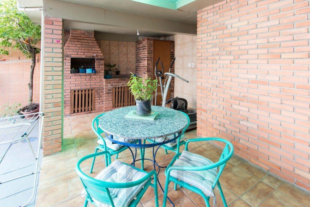 Casa para Venda - 211m², 3 dormitórios, 3 vagas - Vila Nova — foto 31