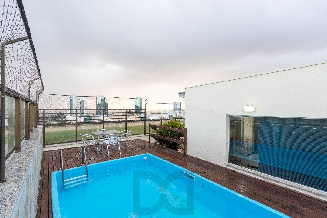 Cobertura para Venda - 230.54m², 3 dormitórios, sendo 1 suites, 2 vagas — foto 2
