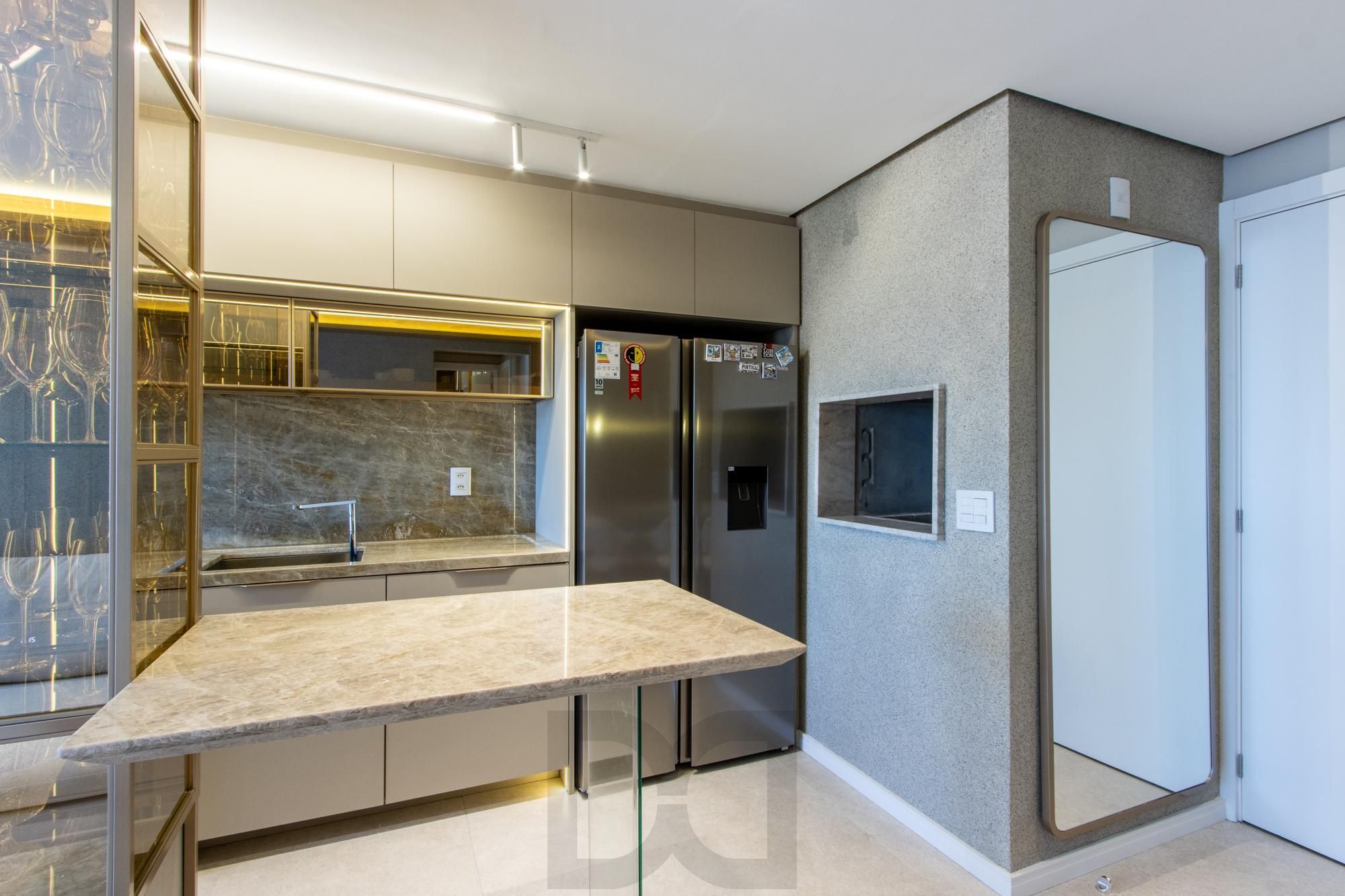 Apartamento de alto padrão - 2 dormitórios — foto 6