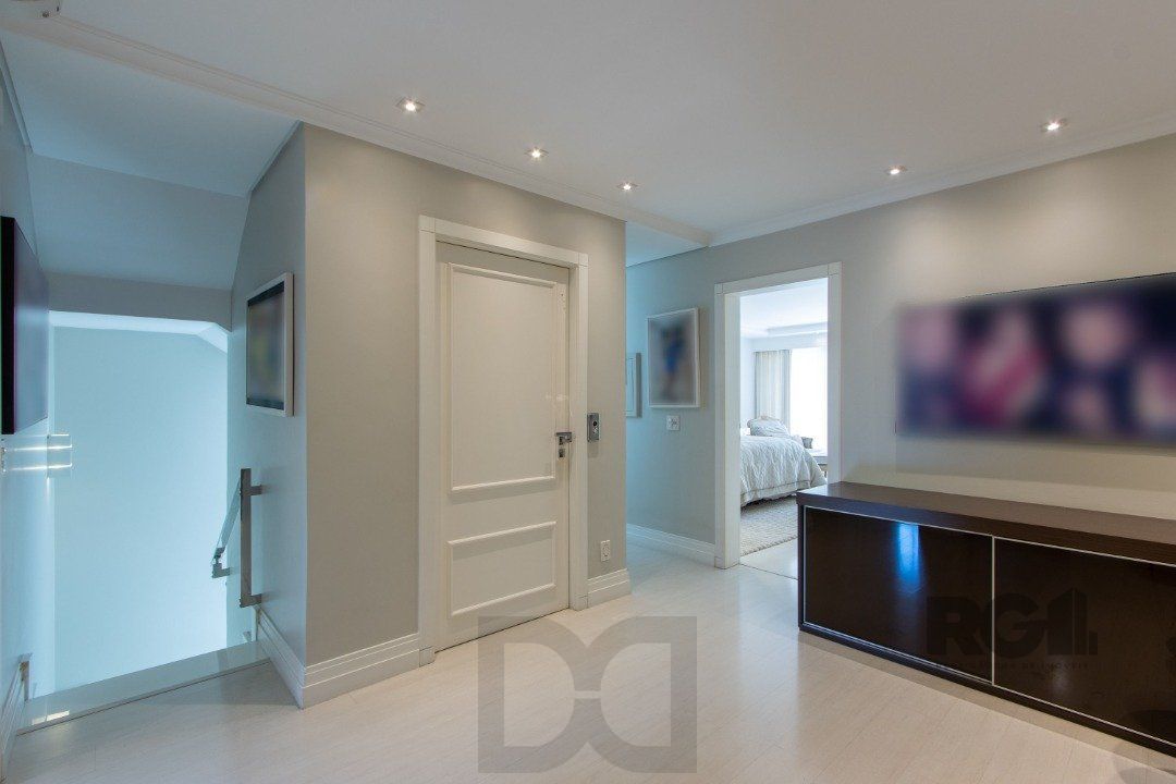 Casa em condominio, mobiliada com 741m² privativos , com 3 suítes- master — foto 43