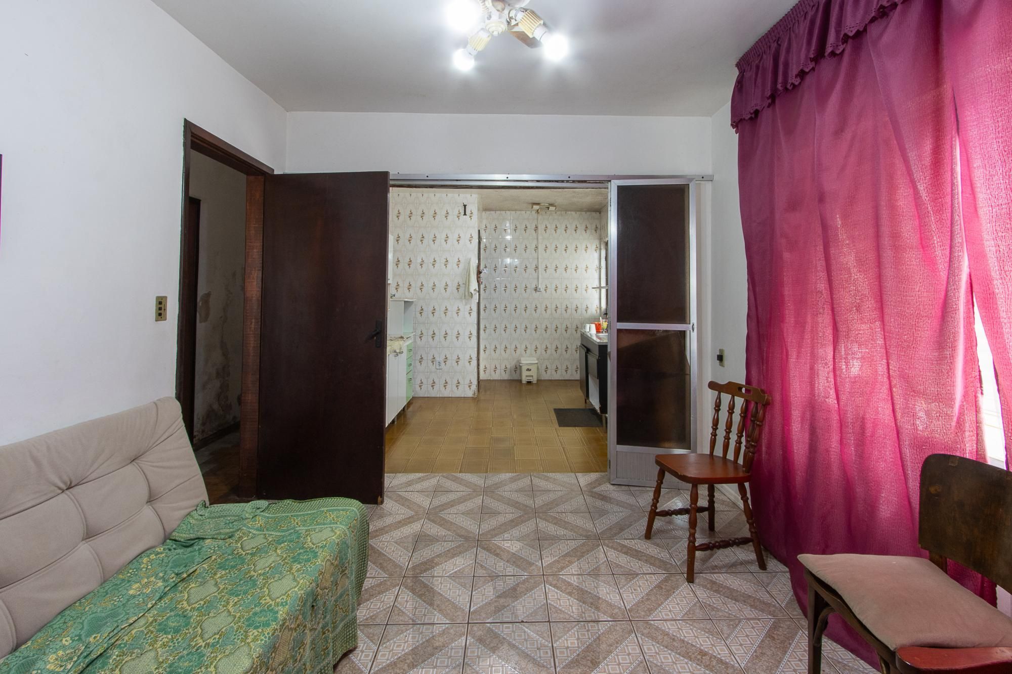 Casa de 3 dormitórios, 1 suíte e 2 vagas no bairro Vila Conceição. — foto 10
