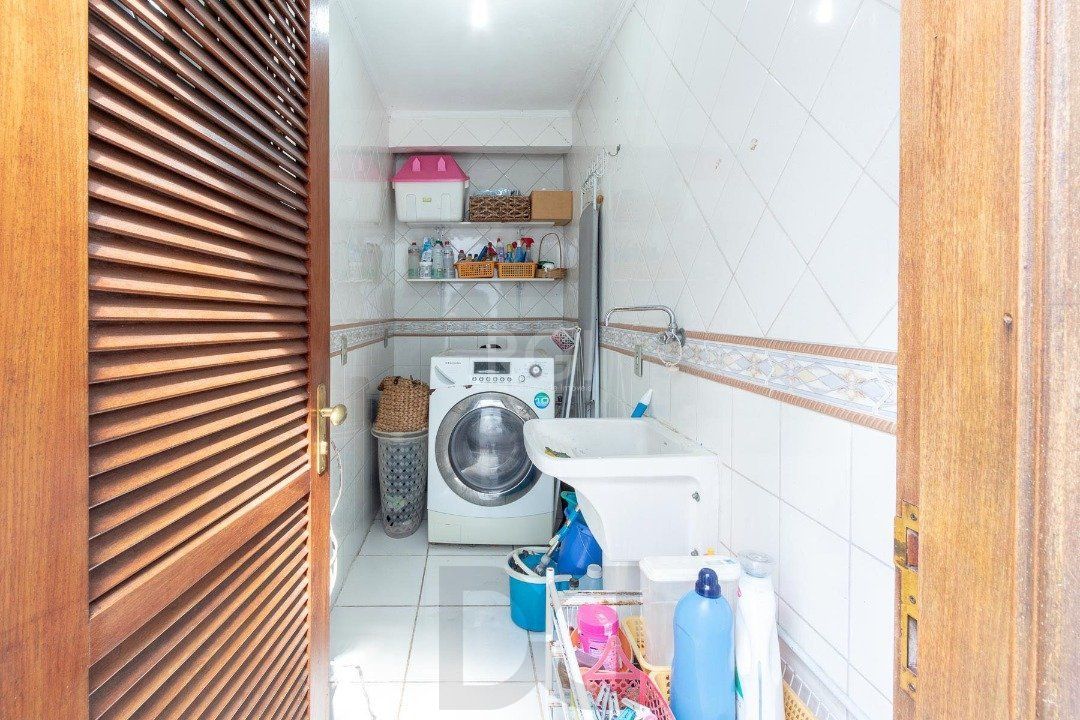 Casa para Venda - 451.63m², 5 dormitórios, sendo 1 suites, 4 vagas - Cristal — foto 24