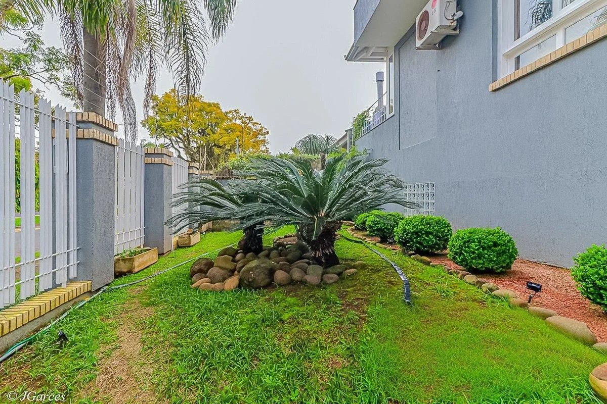 Casa em Condomínio à venda com 286m², 3 dormitórios, 1 suíte, 3 vagas, no bairro Jardim Isabel em Porto Alegre — foto 27