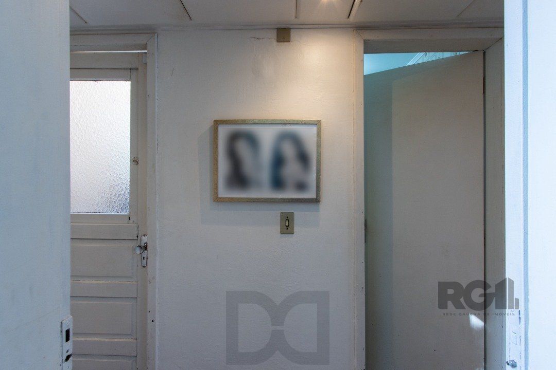 Espetacular 2 Casa Residencial de 5 Quartos e Piscina em Porto Alegre — foto 41