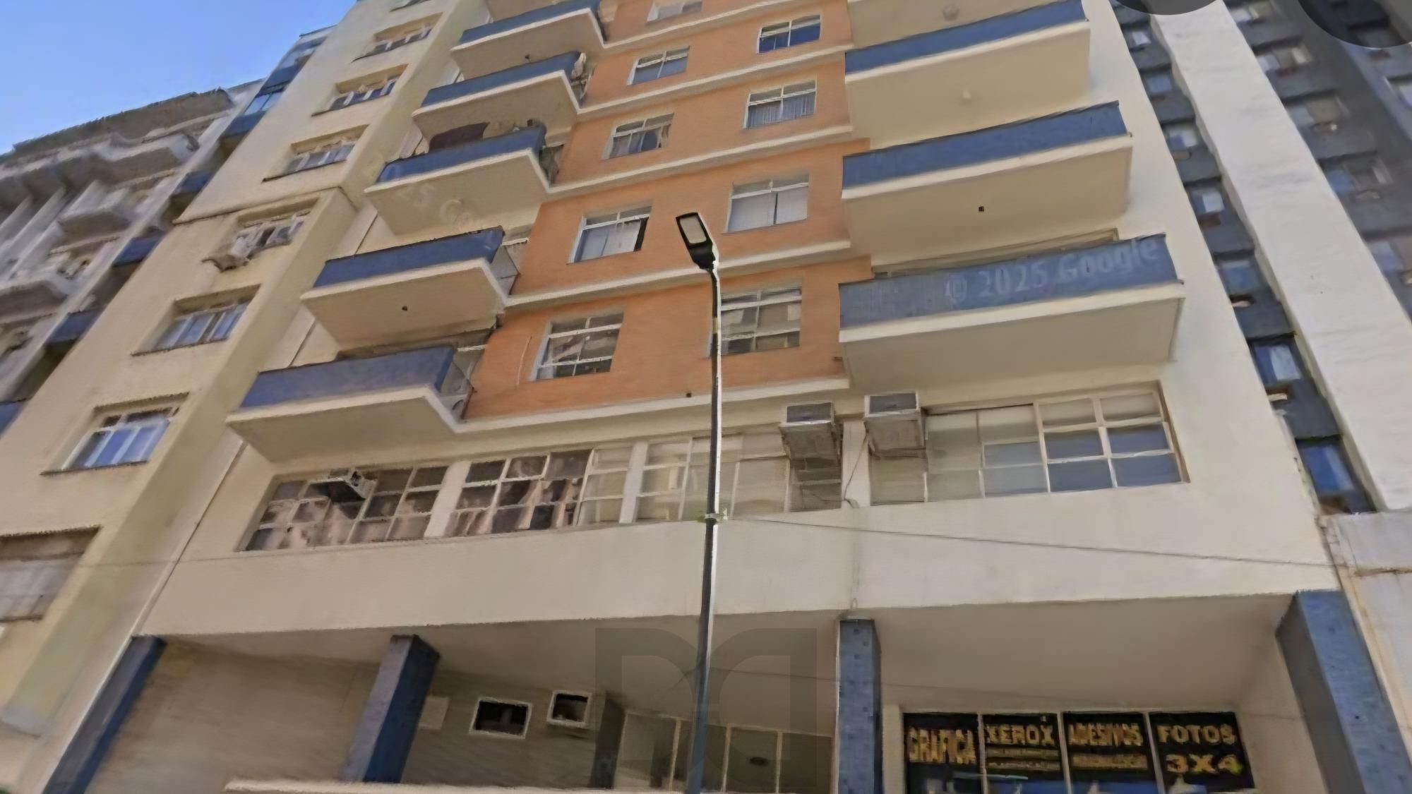 Dois dormitórios com elevador, no Centro Histórico — foto 2