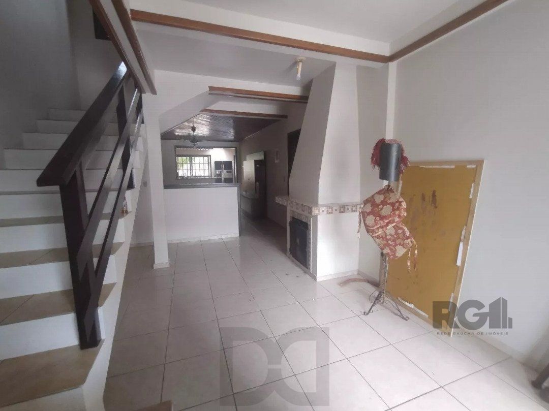 Casa 4 dormitórios, Bairro Cavalhada. — foto 5