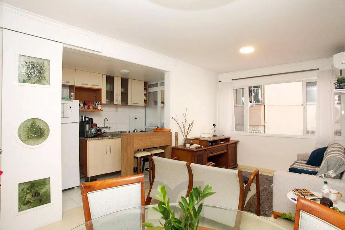 Apartamento com 2 dormitórios com 58.35m² no bairro Bom Fim — foto 2