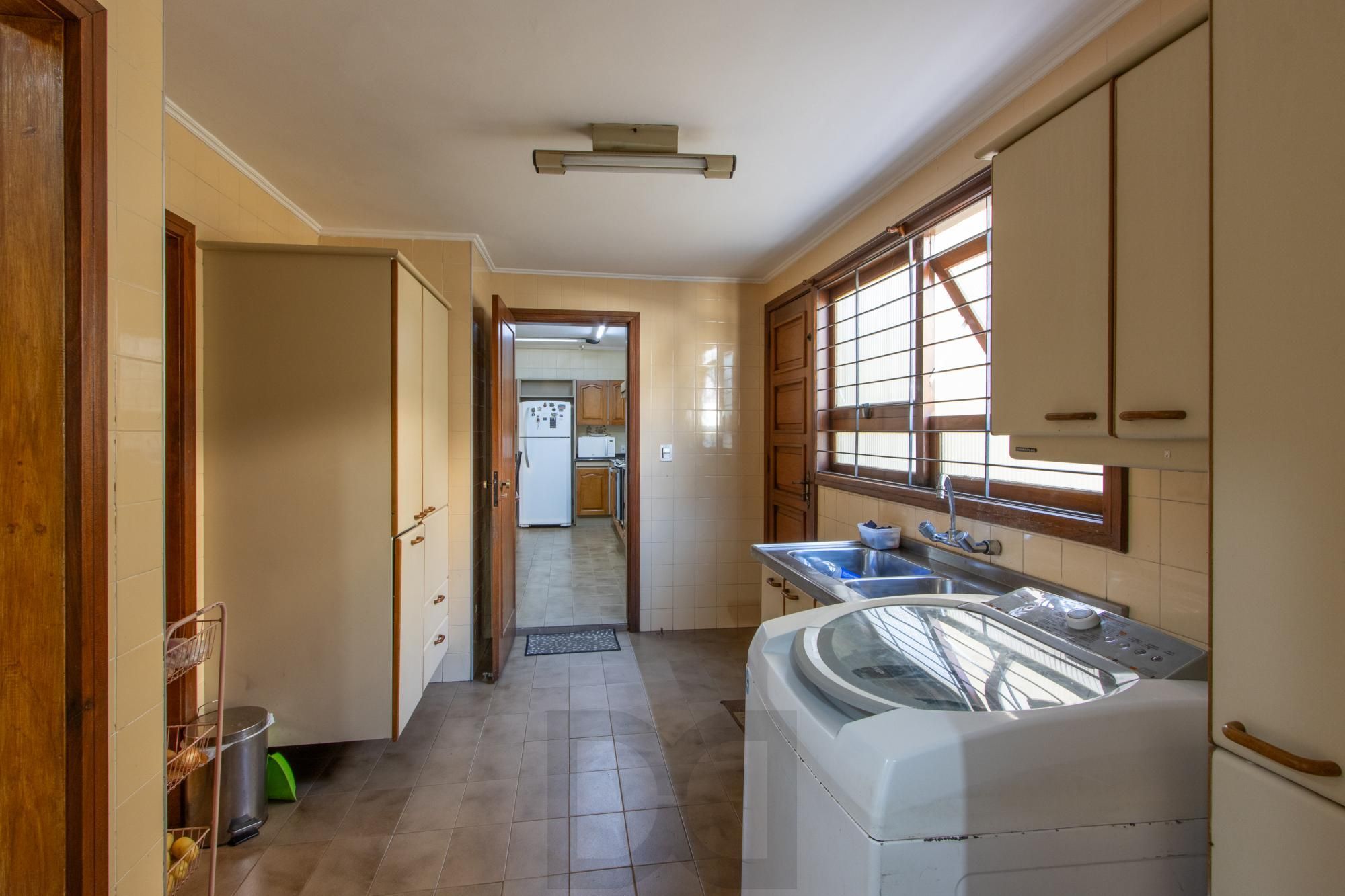 Casa à venda com 5 dormitórios, 392m² e 4 vagas no bairro Vila Assunção, Zona Sul de Porto Alegre — foto 40
