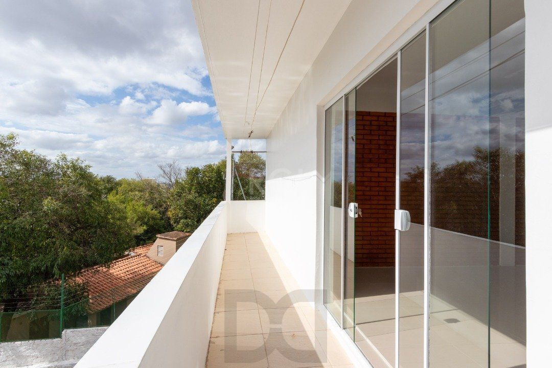 Casa para Venda - 454.7m², 5 dormitórios, sendo 1 suites, 8 vagas - Teresópolis — foto 41
