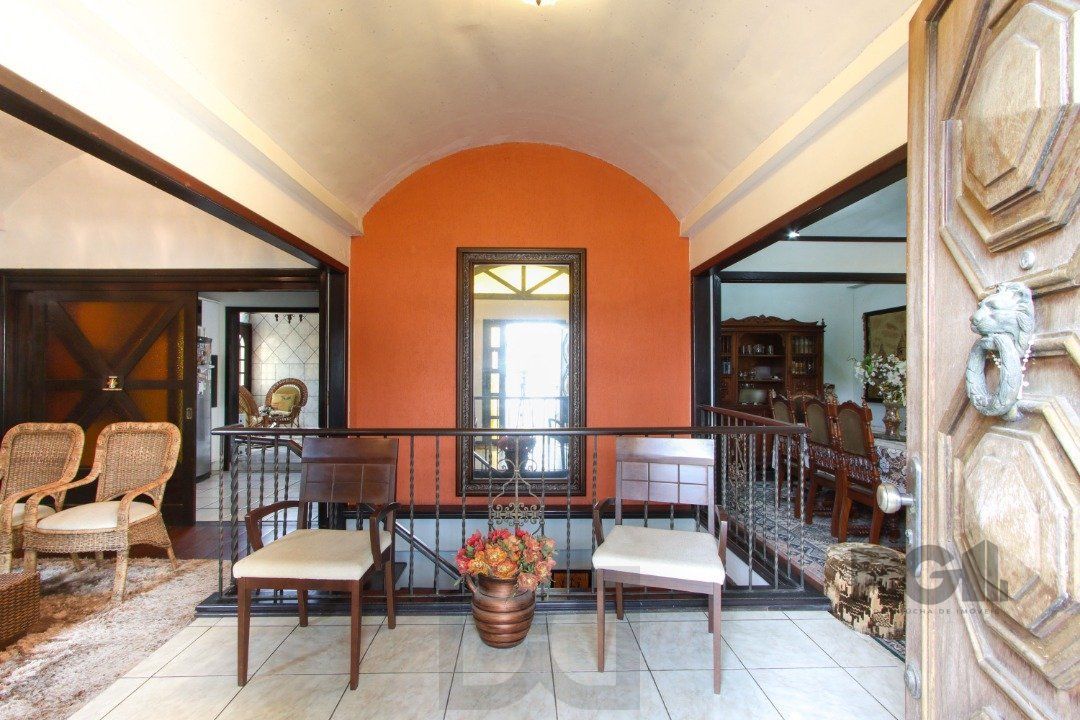 Casa de esquina. — foto 3