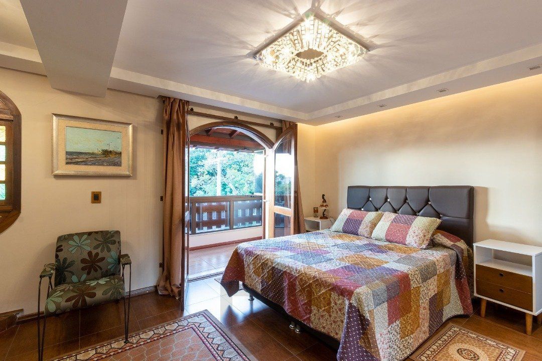 Casa para Venda - 232.5m², 3 dormitórios, sendo 1 suites, 4 vagas - Nonoai — foto 36