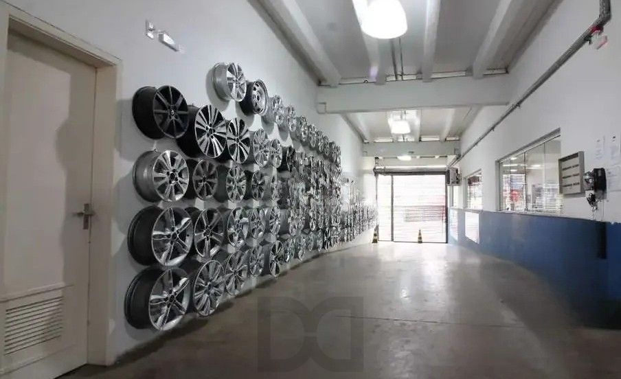 **Oportunidade Única! Ponto Comercial Ocupado à Venda na Tristeza, Porto Alegre, RS** — foto 4