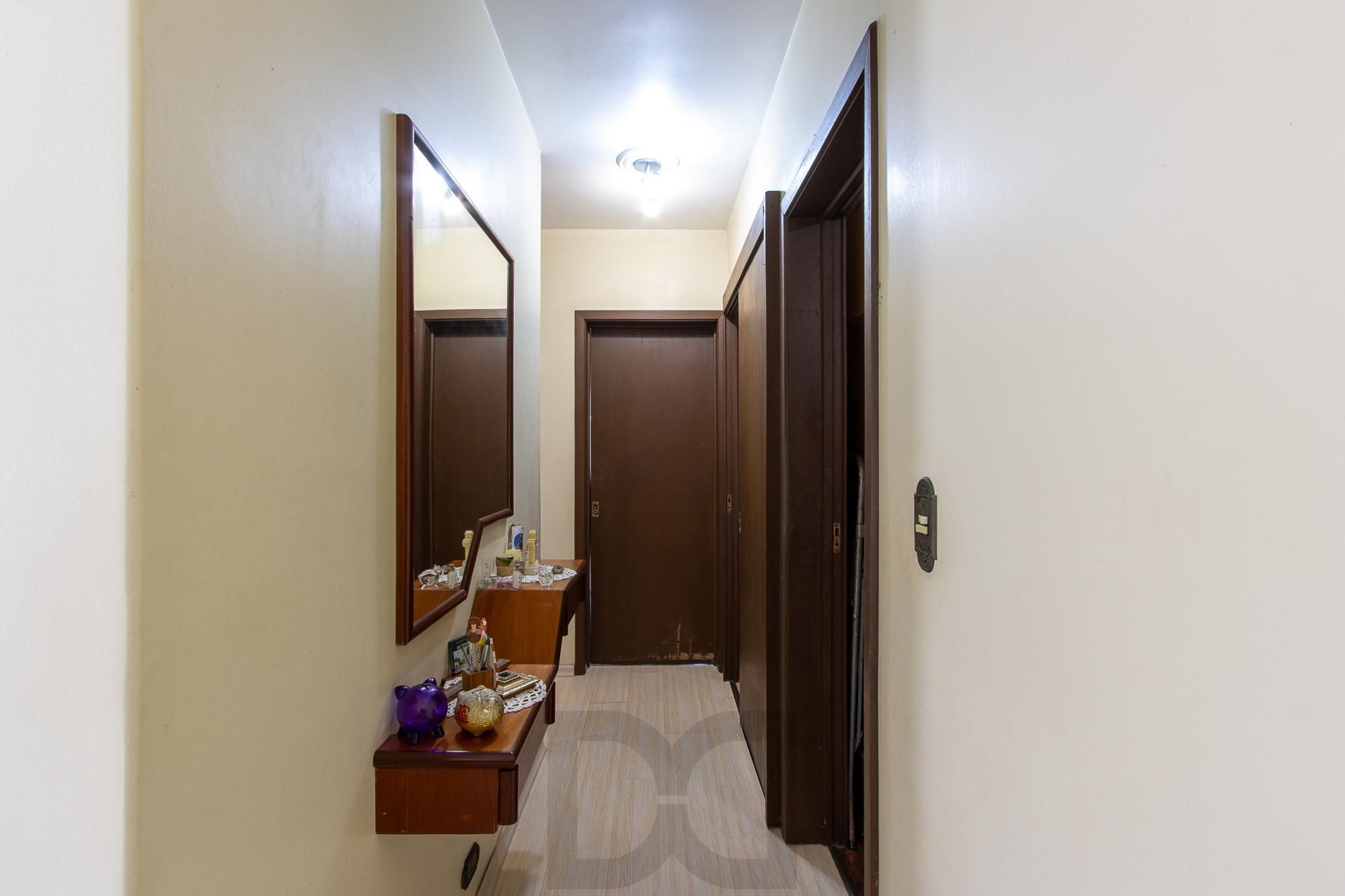 **Casa de 05 dormitórios, 03 suítes, 06 Banheiros, com 315,10m² privativos na Vila Conceição, Porto Alegre, RS** — foto 7