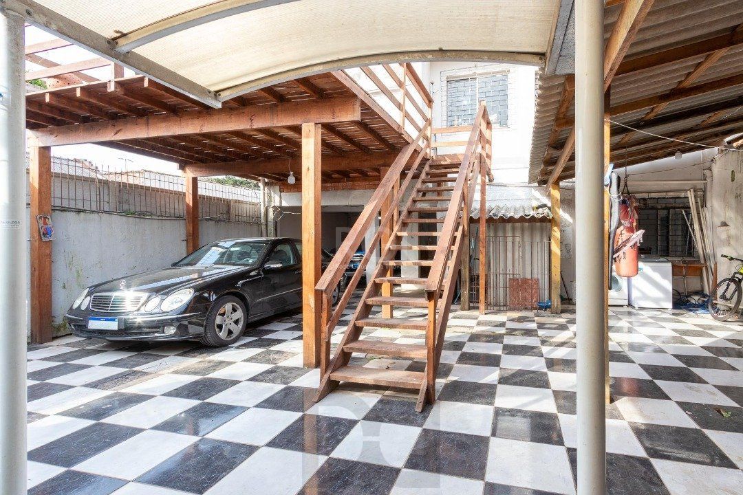 Sobrado para Venda - 300m², 3 dormitórios, sendo 1 suites, 3 vagas - Cavalhada — foto 66
