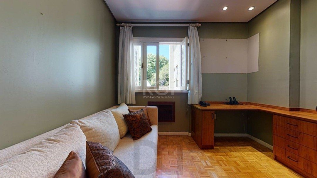 Casa para Venda - 130m², 3 dormitórios, sendo 1 suites, Cidade Baixa — foto 13