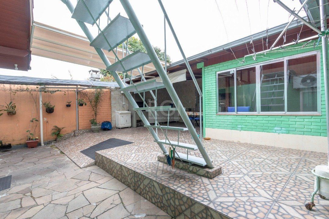 Casa para Venda - 160m², 3 dormitórios, sendo 2 suites, 3 vagas - Cristal — foto 28