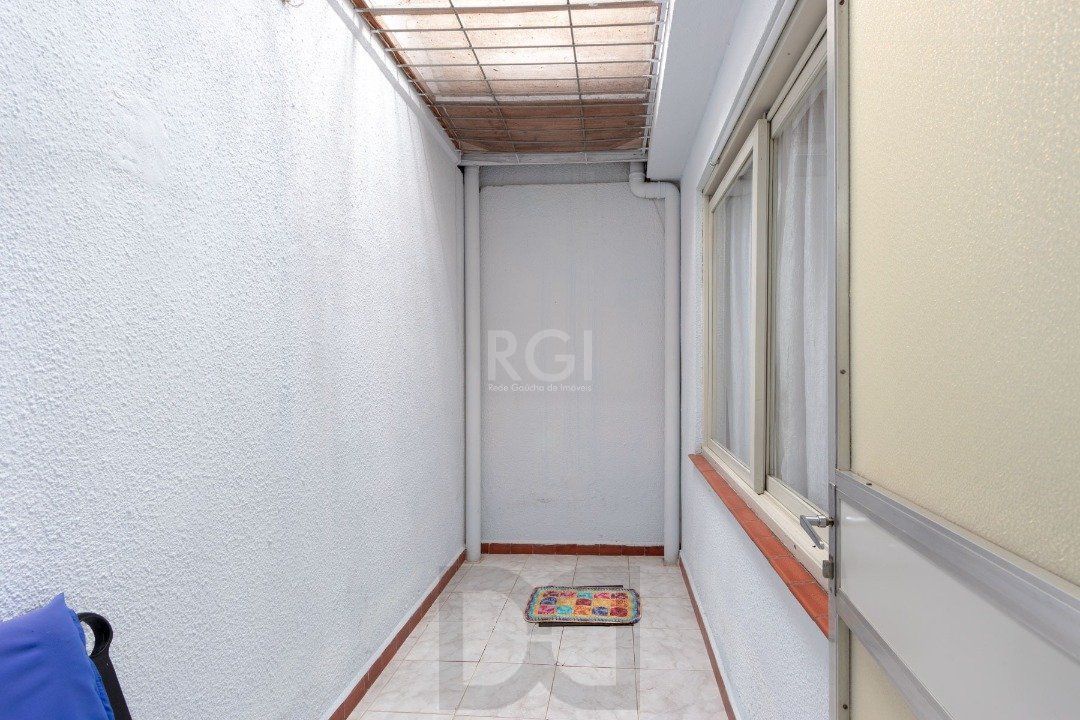 Casa para Venda - 160m², 3 dormitórios, sendo 2 suites, 3 vagas - Cristal — foto 17