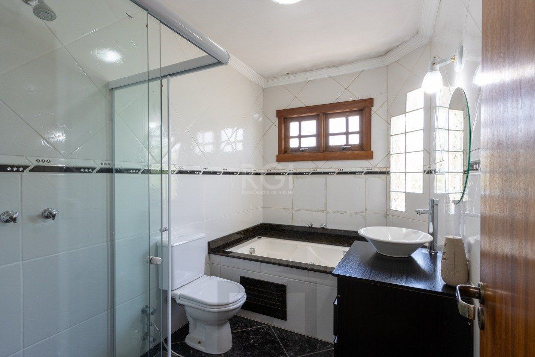 Casa para Locação/Aluguel - 222.26m², 3 dormitórios, sendo 1 suites, 3 vagas - Ipanema — foto 35