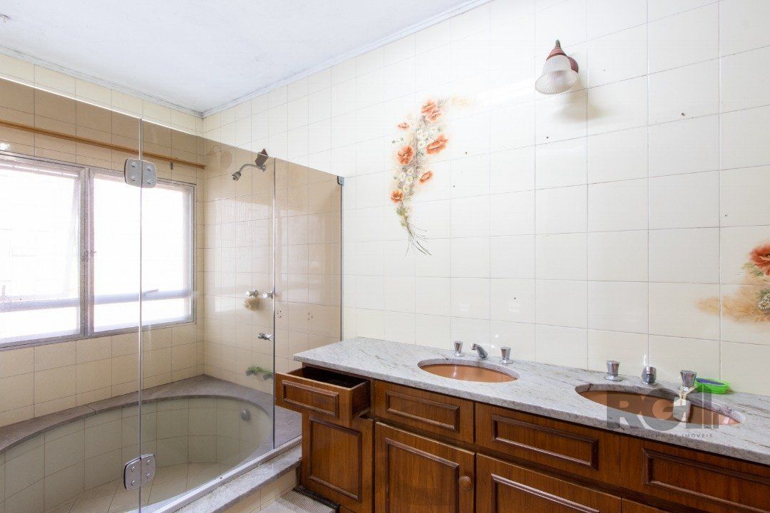 Casa para Venda - 72.6m², 4 dormitórios, sendo 1 suites, 6 vagas - Camaquã — foto 33