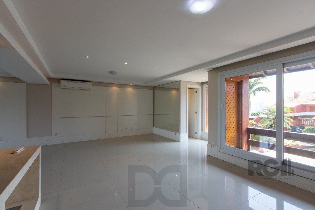 Casa Condominio para Venda - 384.33m², 3 dormitórios, sendo 1 suites, 3 vagas - Cristal — foto 8