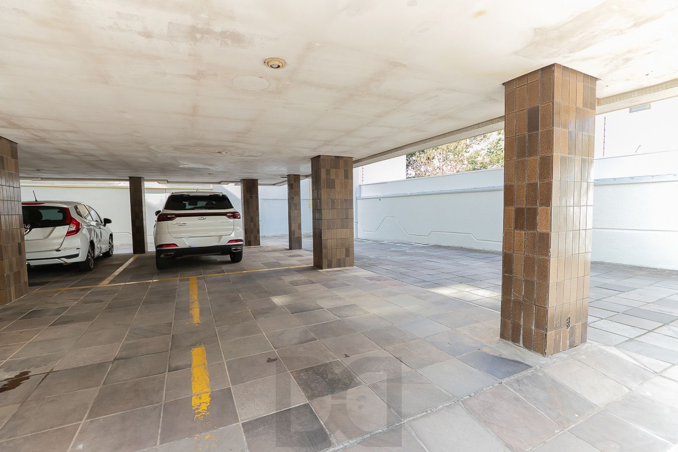 Apartamento 3 dormitórios, 3 vagas e 259 m² no bairro Auxiliadora. — foto 66