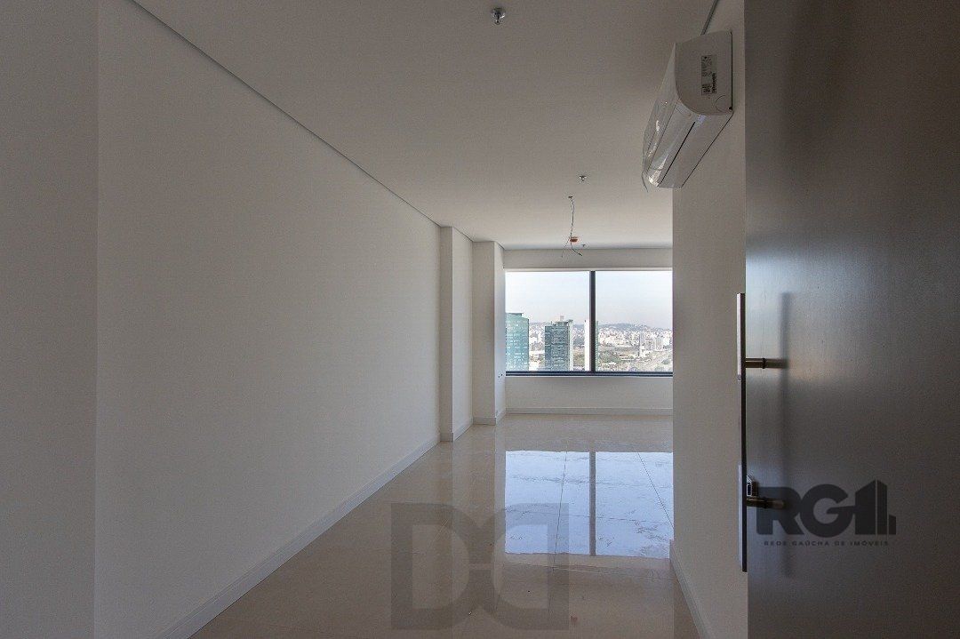 Sala comercial no Shopping Pontal | 28,69m2 Privativos | 20º andar — foto 8