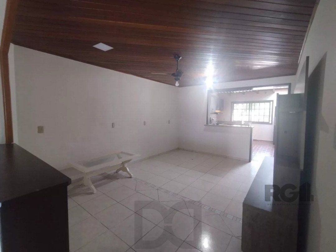 Casa 4 dormitórios, Bairro Cavalhada. — foto 16