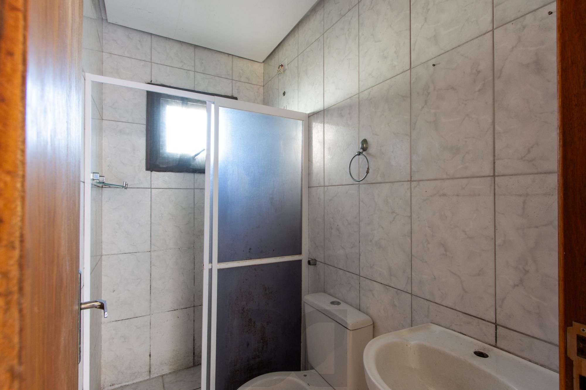 Casa de condomínio, 2 dormitórios, 1 banheiro e 1 vaga de garagem. — foto 14