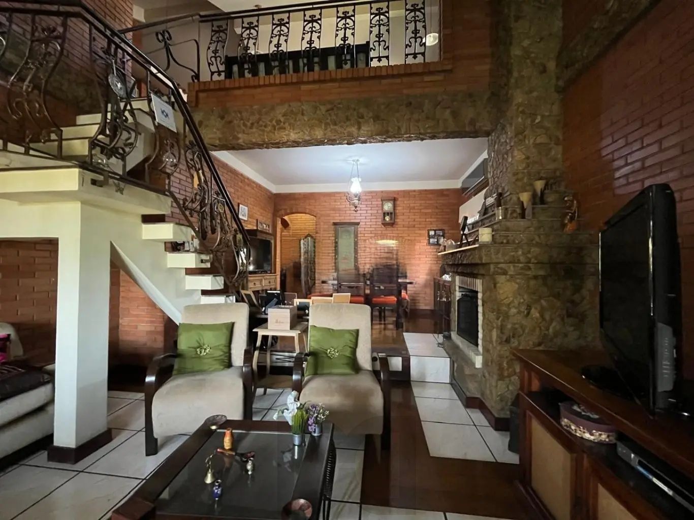 Casa com 4 quartos e 2 lareiras no bairro Belém Velho — foto 16