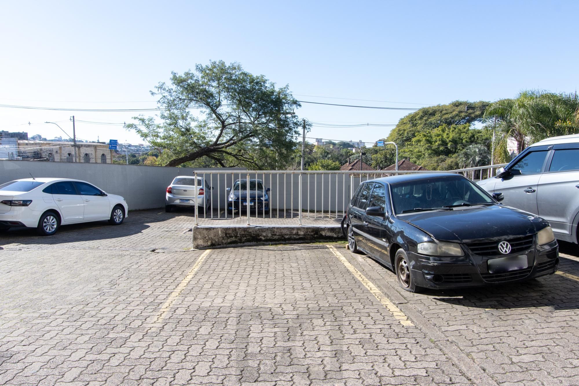 Apartamento de 2 dormitórios, para venda no bairro Teresópolis. — foto 27