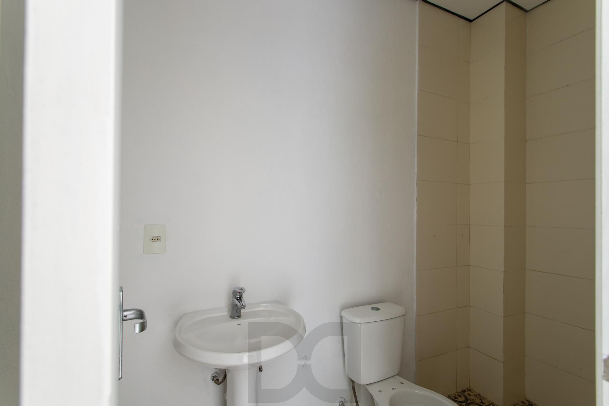 Casa em condomínio no Terra Ville .Esta casa de alto padrão, dispõe de 4 suítes — foto 27