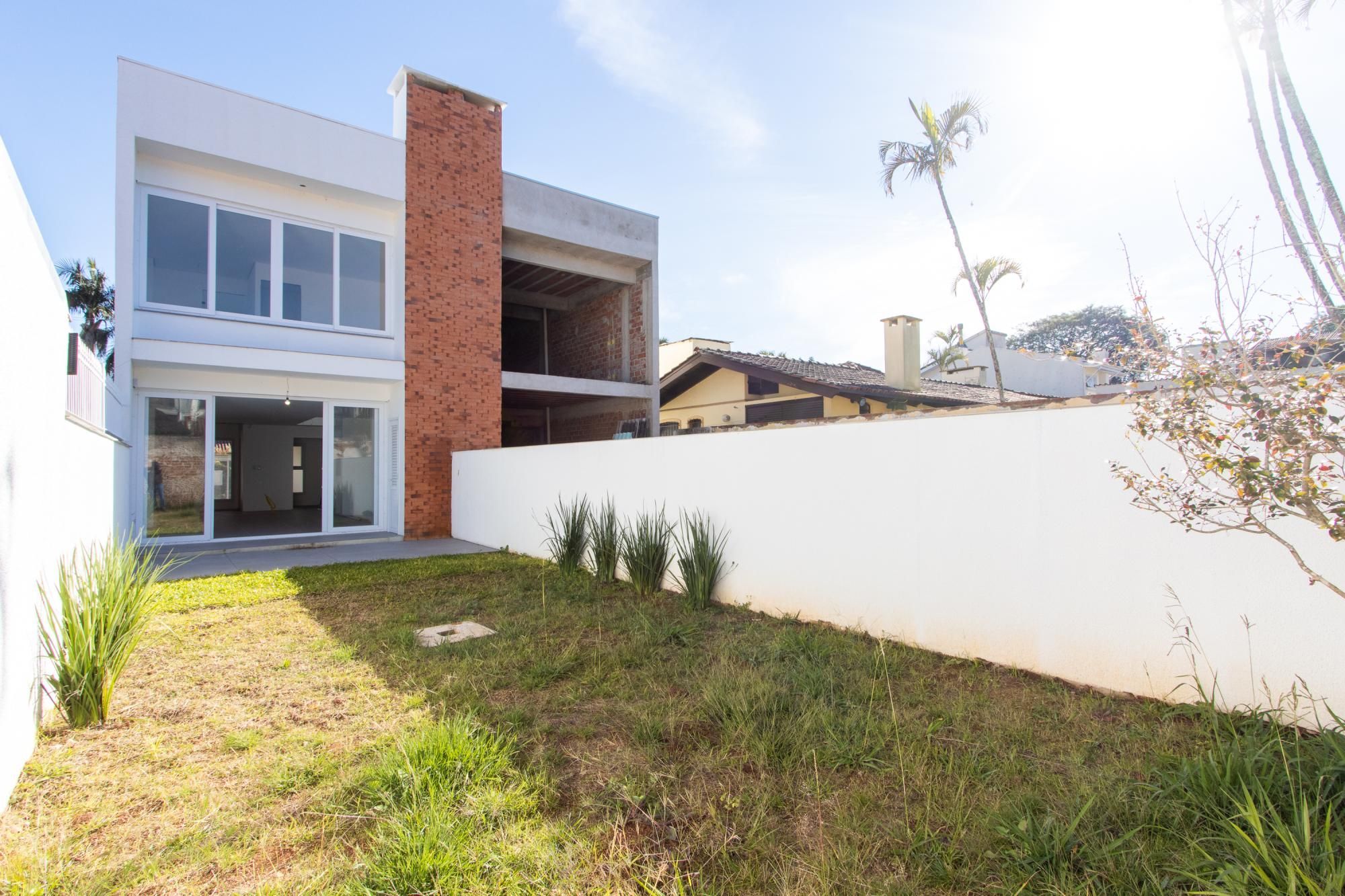Casa com 3 dormitórios e 3 banheiros à Venda, 174 m². — foto 13