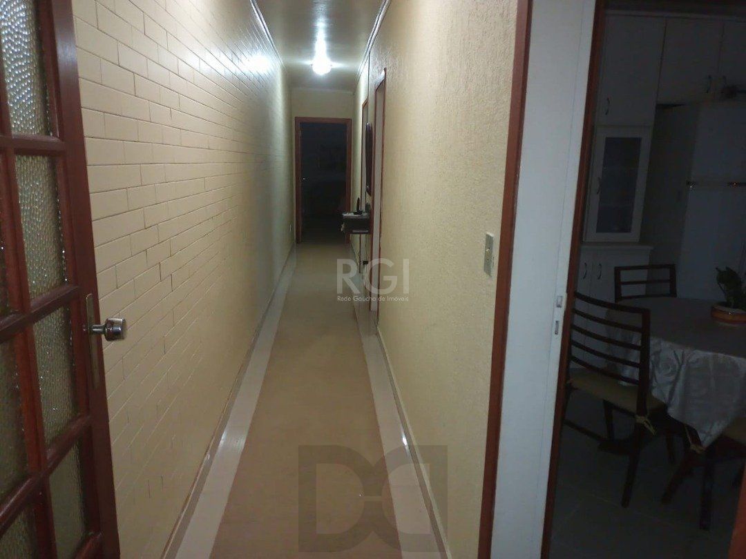 Casa para Venda - 220m², 3 dormitórios, sendo 1 suites, 1 vaga - Camaquã — foto 22