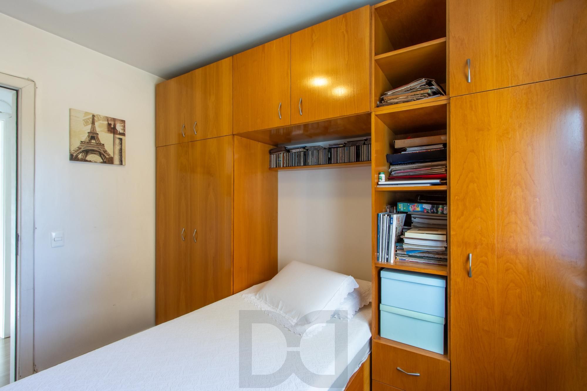 APARTAMENTO 3 DORMITÓRIOS - Vista permanente do Guaíba (menor custo benefício por M2). Somente 25 passos da orla. — foto 22