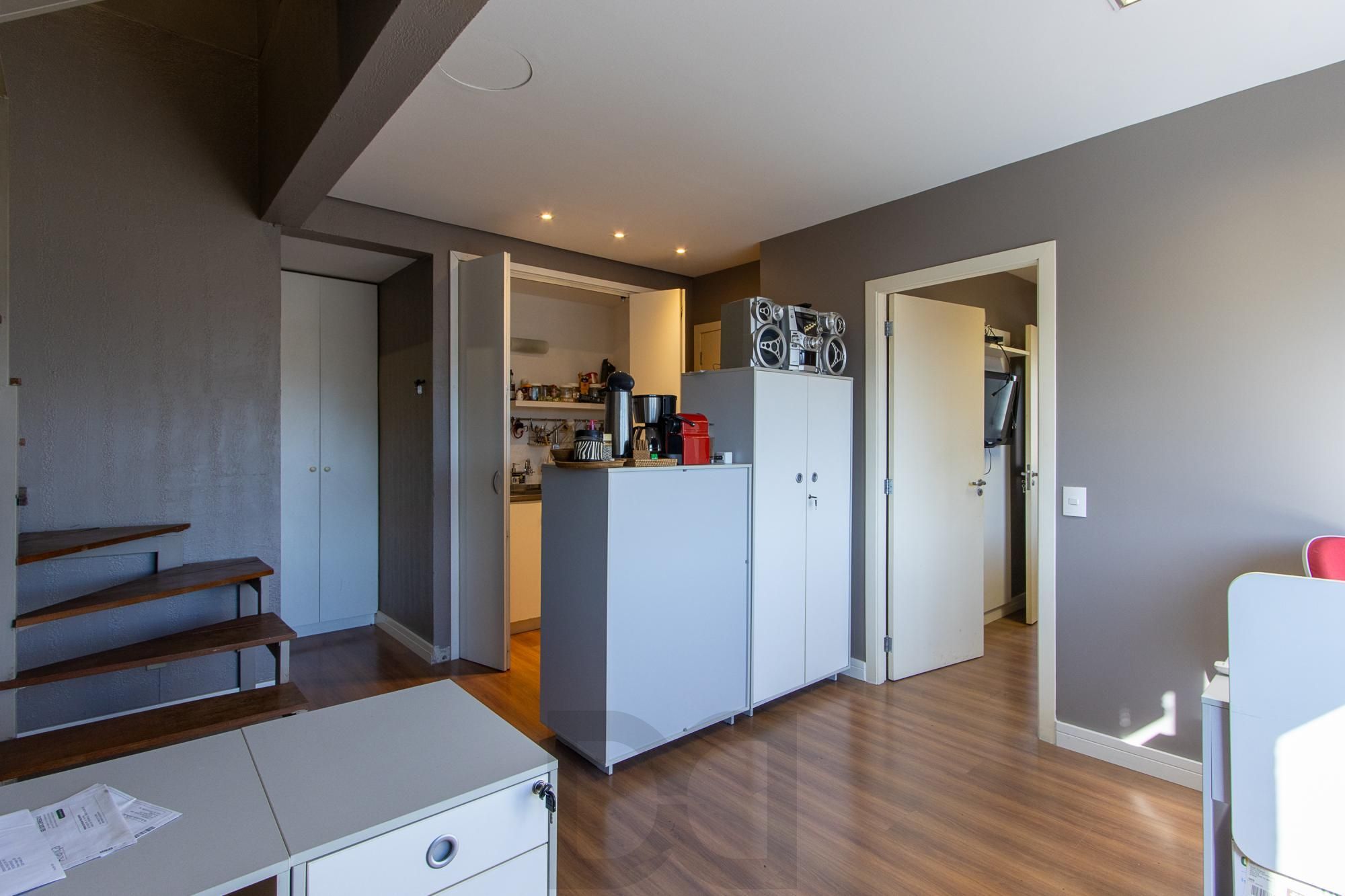 Sala Comercial Duplex à Venda no Bairro Petrópolis – Edifício João Abbott — foto 10