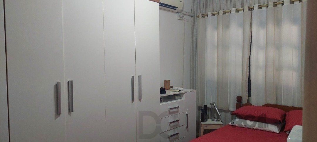 CASA COM EXTENSO PÁTIO NO CAMAQUÃ — foto 6