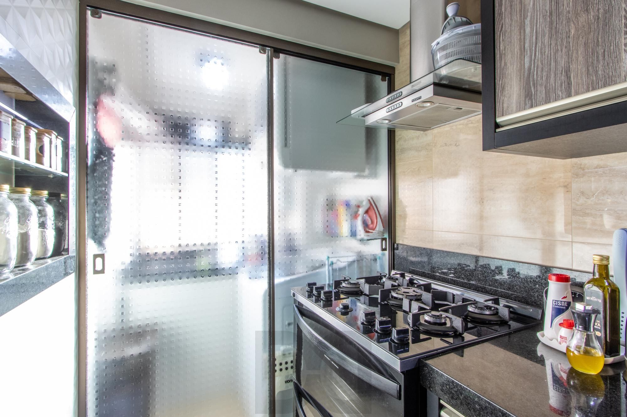 Apartamento no bairro Tristeza, Reformado e em ótimo estado! — foto 9